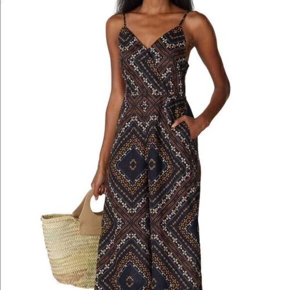 NICHOLAS Seta Brown Capri Jumpsuit Fit and flare